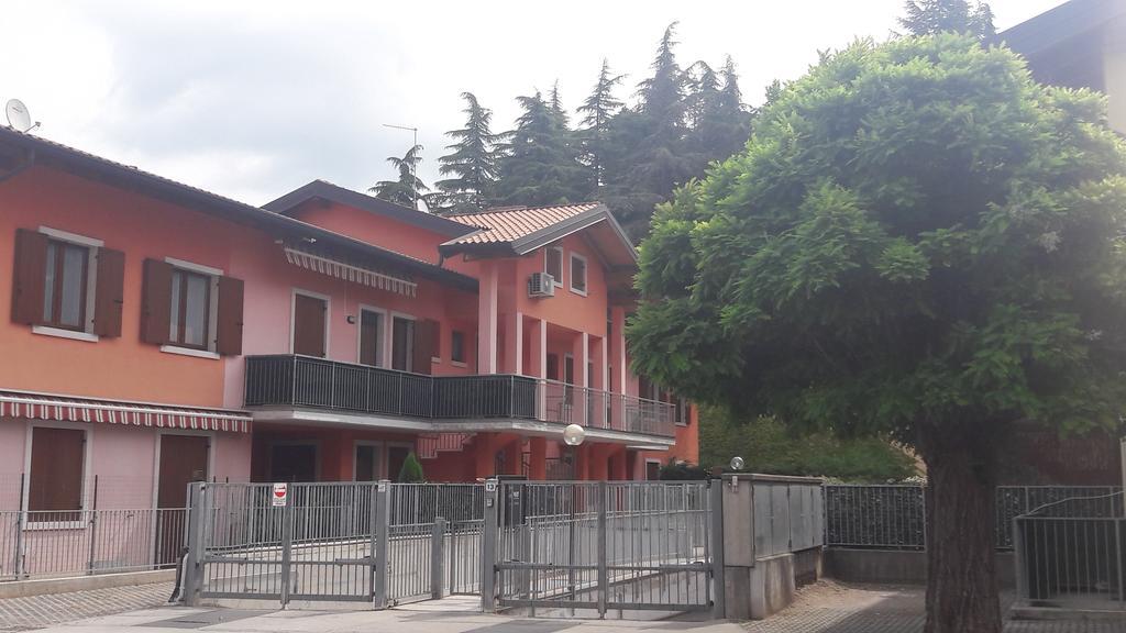 Casa Lavoro Vancanza Apartment Castelnuovo del Garda Exterior photo